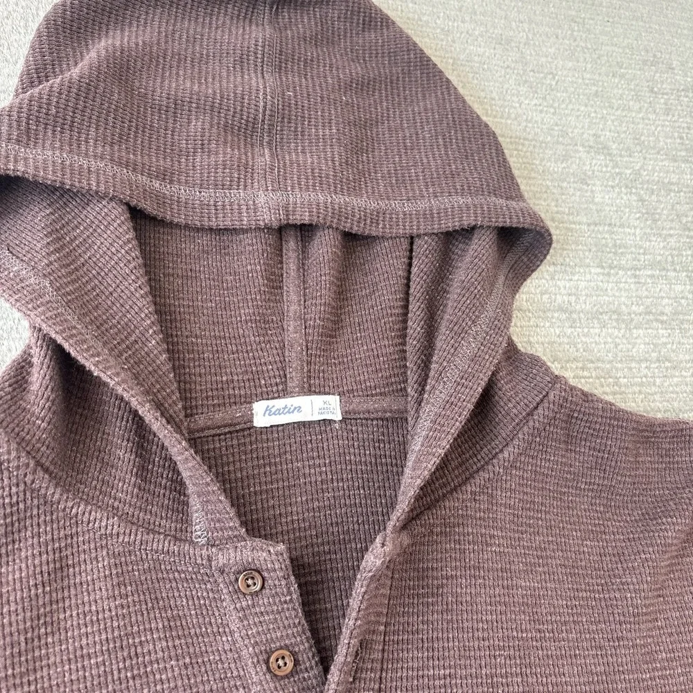 KATIN USA Horizon Long Sleeve Sweater Men XL Waffle Thermal Brown Hooded Surfer
